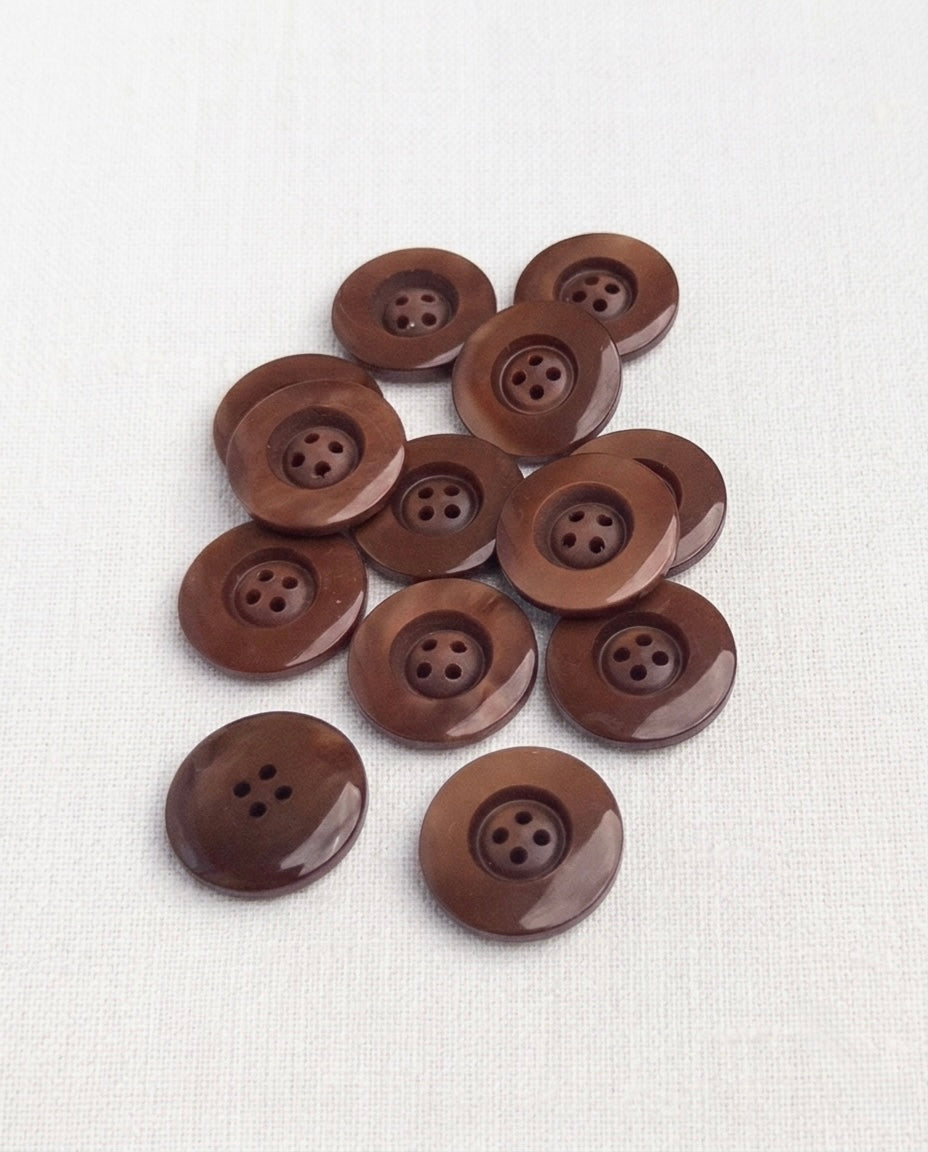Lot de 13 boutons marron rond - 17mm, 4 trous