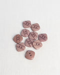 Lot de 10 boutons vieux rose carré - 10mm, 2 trous