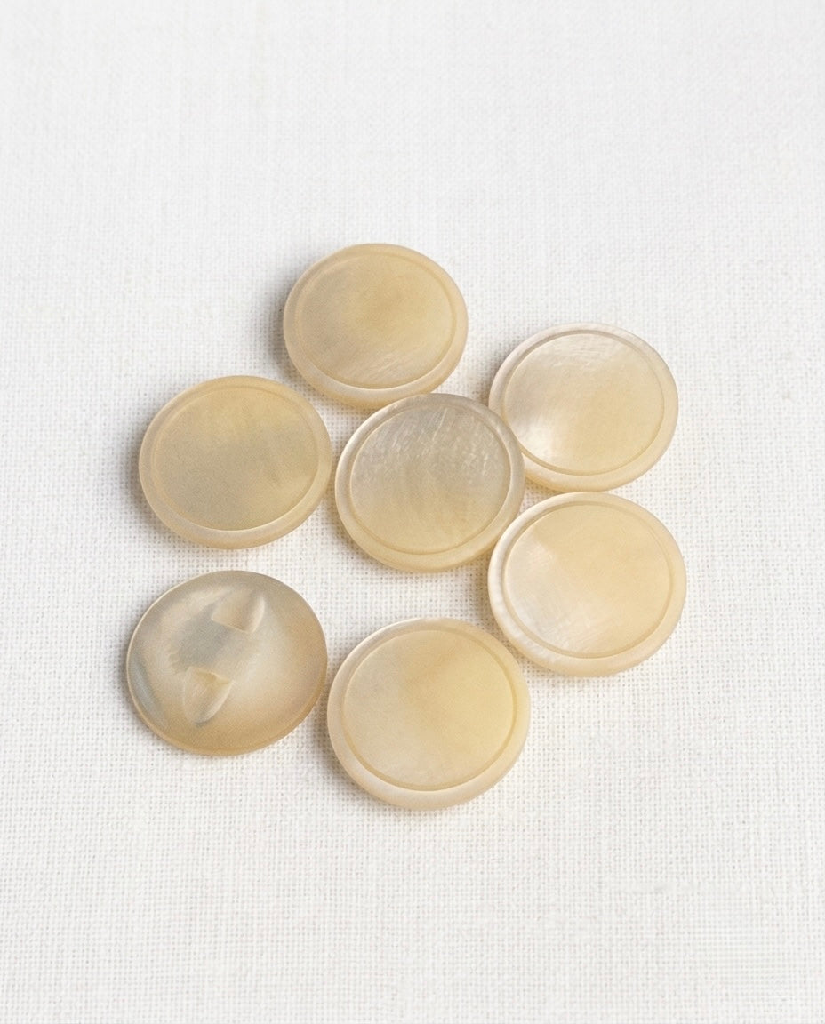 Lot de 7 boutons ivoire rond - 17mm, à queue encastrée