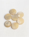 Lot de 7 boutons ivoire rond - 17mm, à queue encastrée