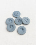 Six boutons ronds bleu ciel grisé de 17 mm à 4 trous, mats, avec un large rebord en relief