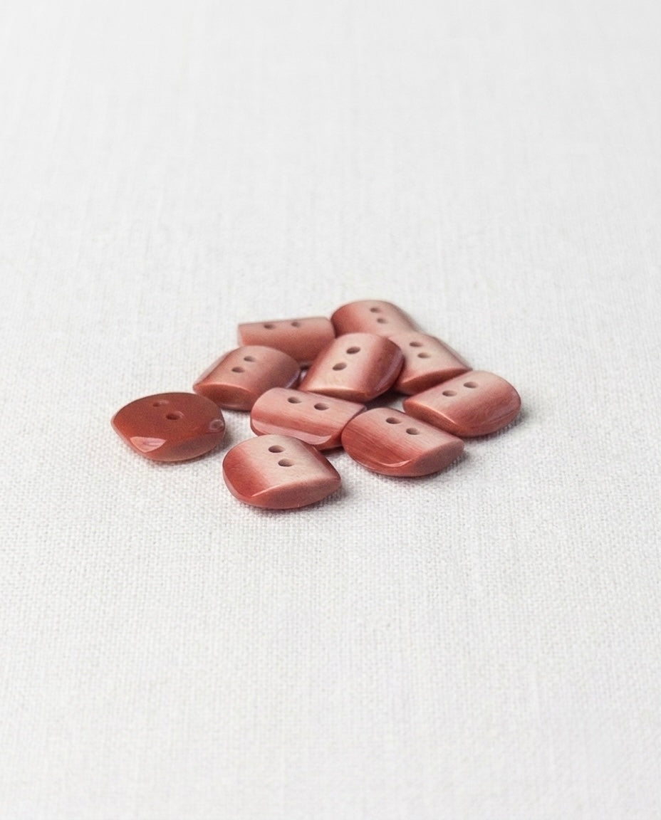 Lot de 10 boutons marron carré - 13mm, 2 trous