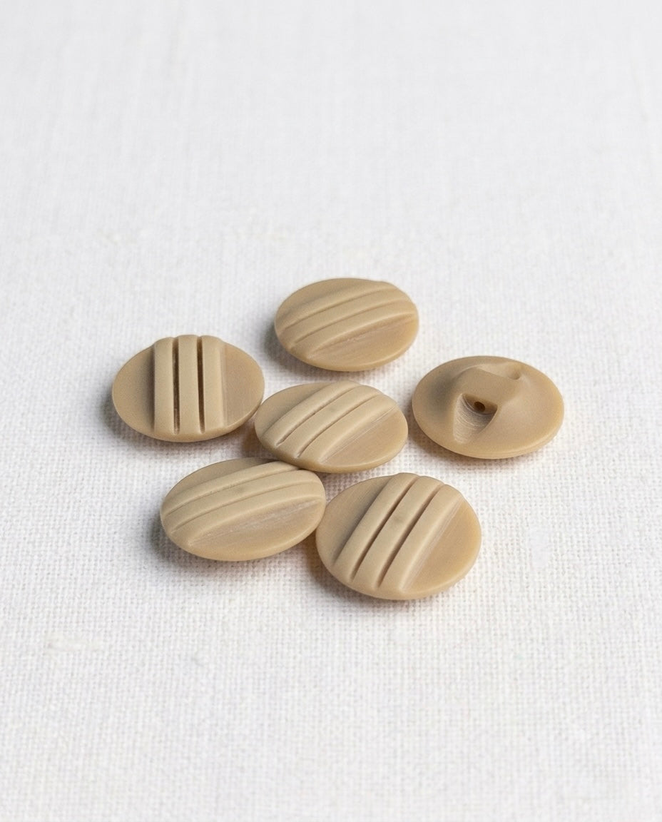 Lot de 6 boutons beige rond - 18mm, à queue encastrée