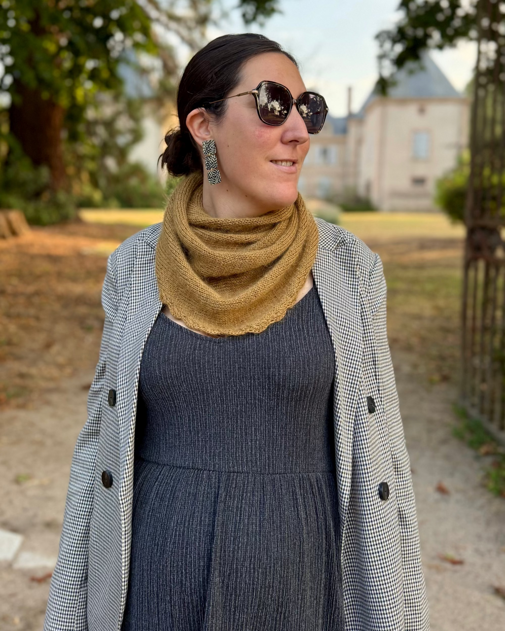 BIENTÔT DISPONIBLE - Châle à festons Pienza